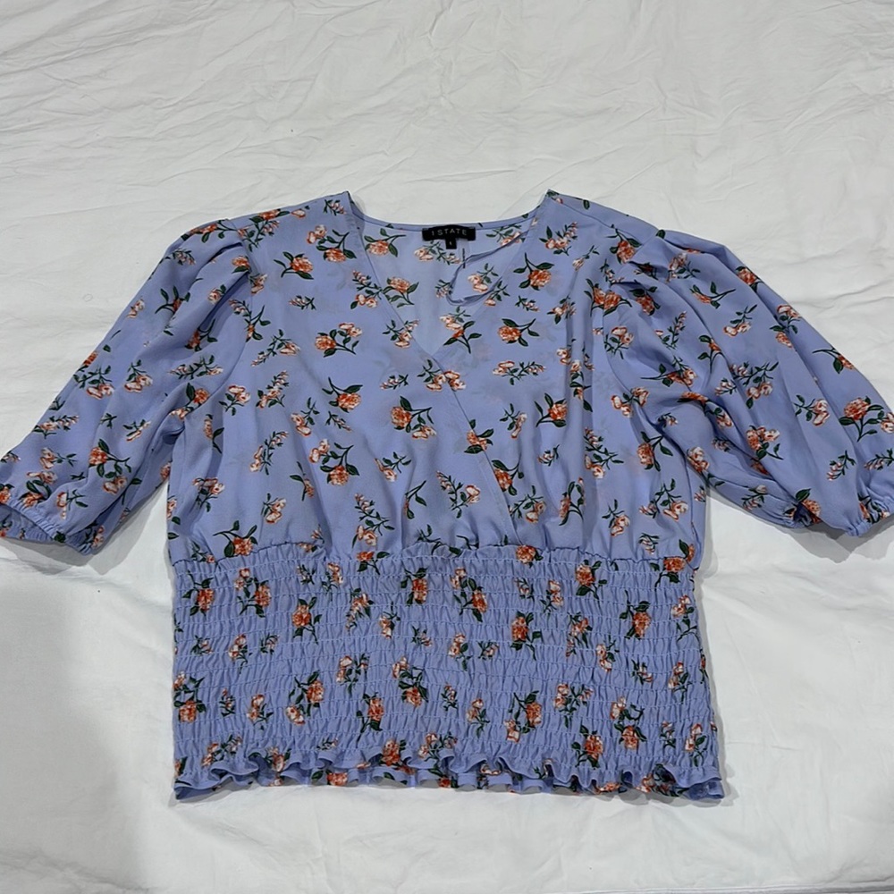 1State Snocked Top floral twilight sky size Large